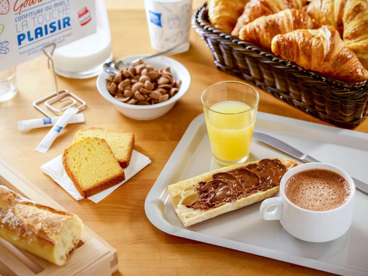 Hotel Ibis Budget Lyon Sud Saint-Fons A7 Ngoại thất bức ảnh