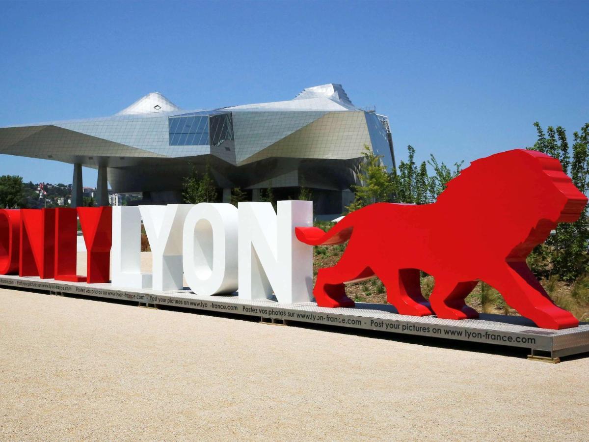 Hotel Ibis Budget Lyon Sud Saint-Fons A7 Ngoại thất bức ảnh