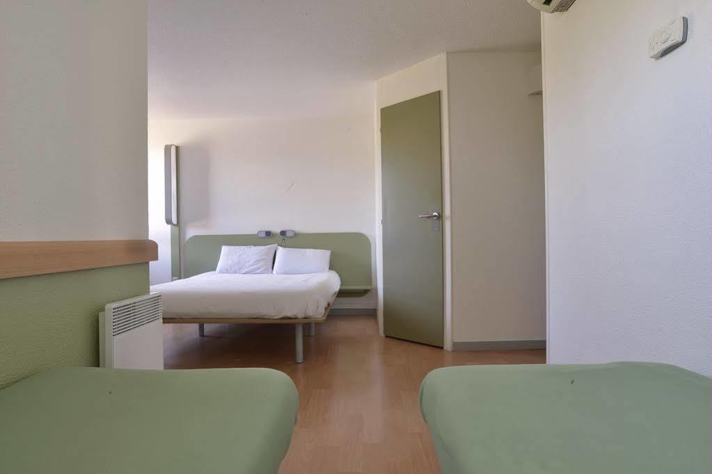 Hotel Ibis Budget Lyon Sud Saint-Fons A7 Ngoại thất bức ảnh